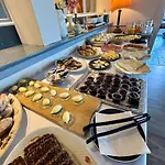 Hotel Kysten 2*