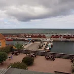 Kysten Hotel 2*
