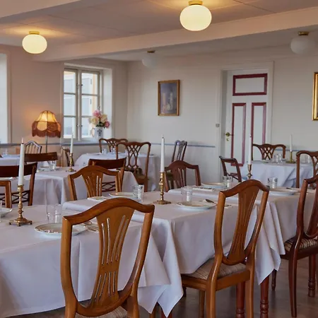 Hotel Kysten 2*
