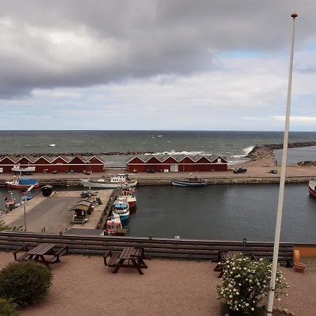 Hotel Kysten 2*