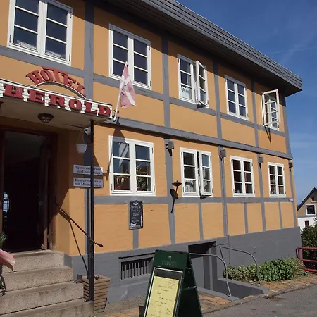 Hotel Kysten 2*