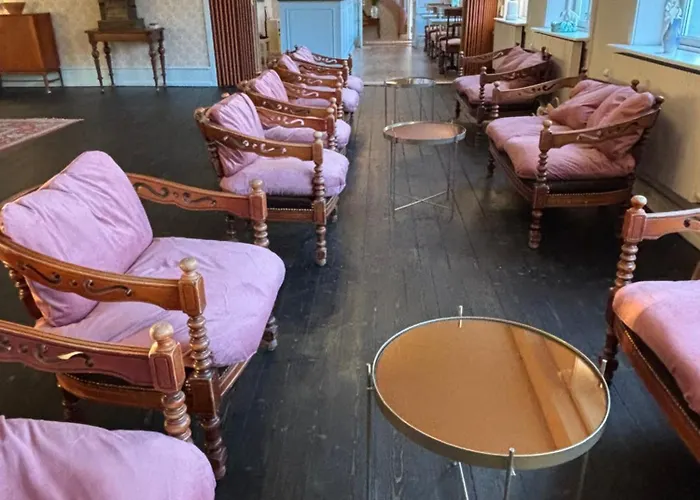 Otel Kysten 2*
